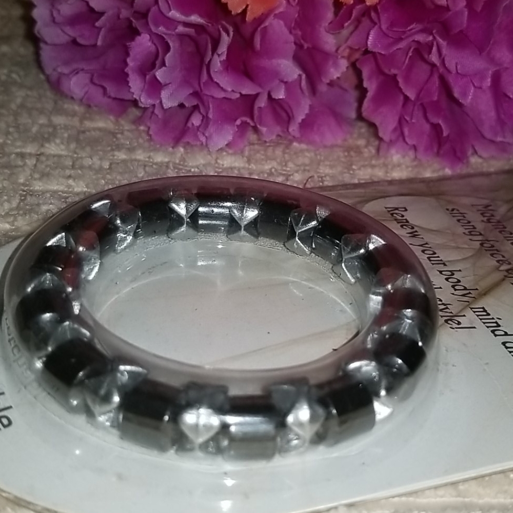 HEMATITE MAGNETIC FASHION BRACELETS - Picture 5 of 5